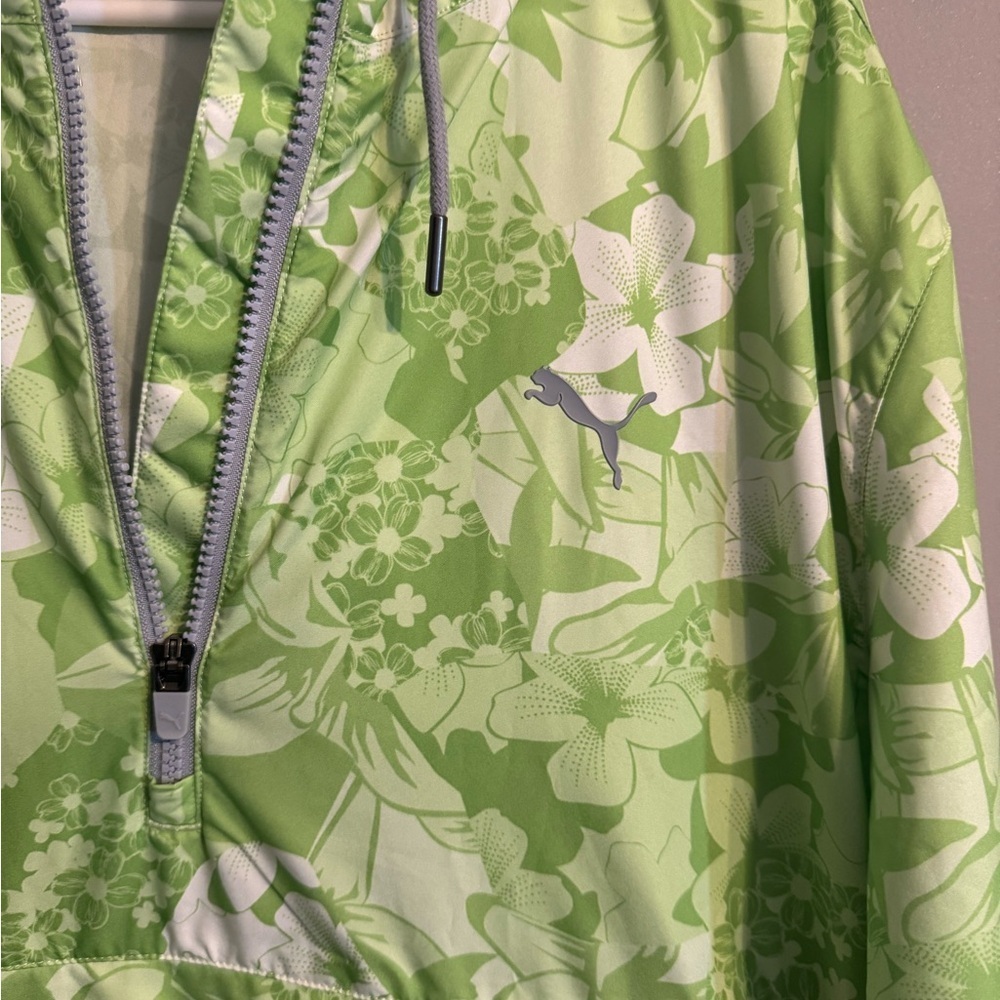 RARE Puma Golf Tournament Lightweight Green & White Floral Jacket - Picture 2 of 14